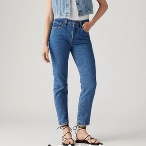 NWT Levis 501 Crop Jeans